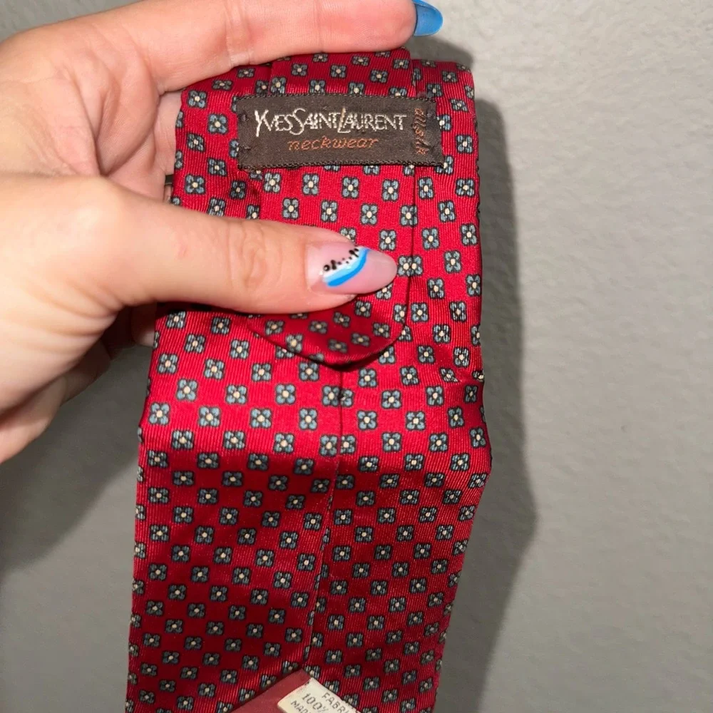YSL‎ Vintage Silk Tie Red Micro Floral Old Money Dadcore Power Tie Luxe